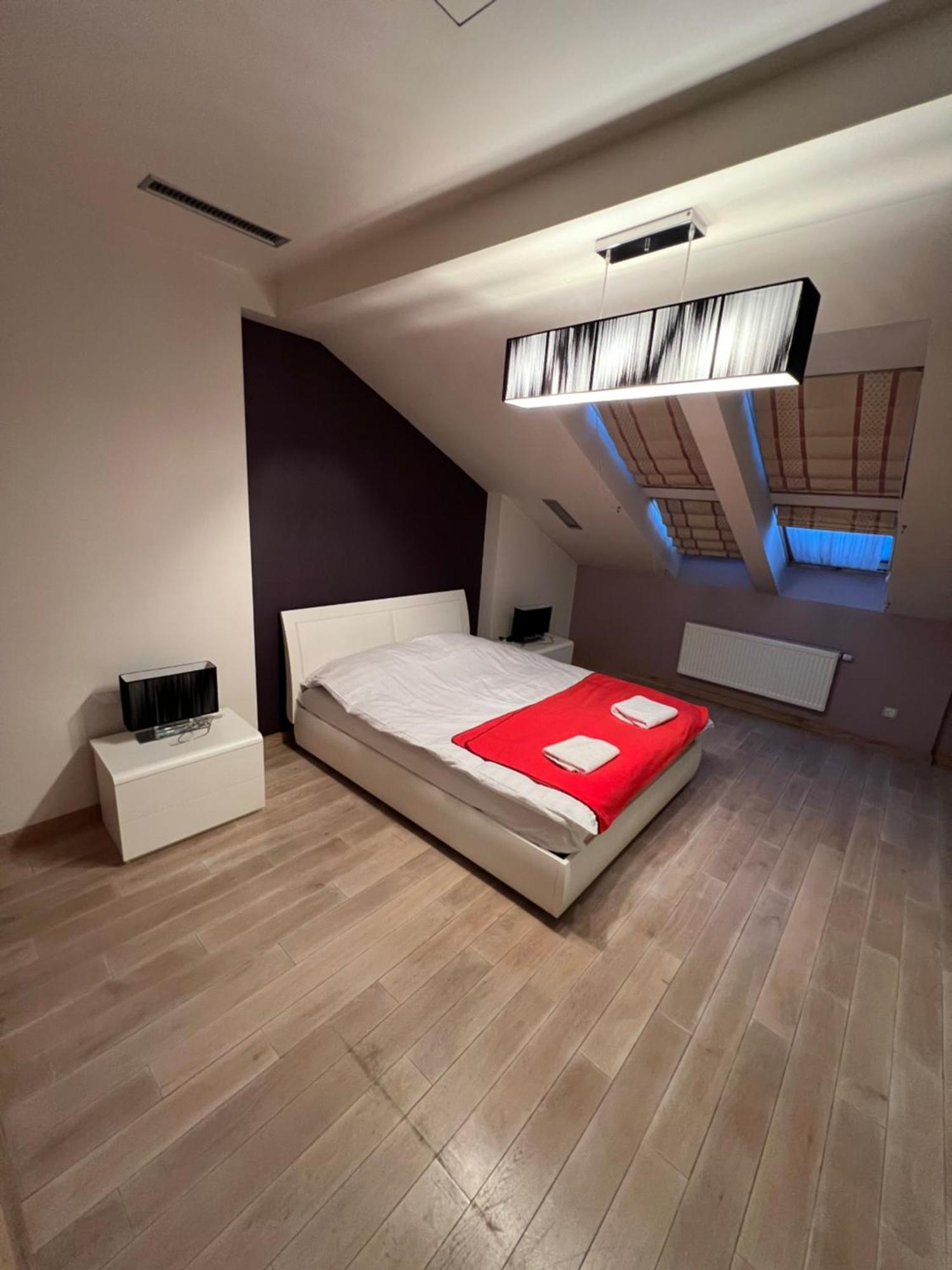 Apartment On Arkhipenka With Panorama View Львов Экстерьер фото